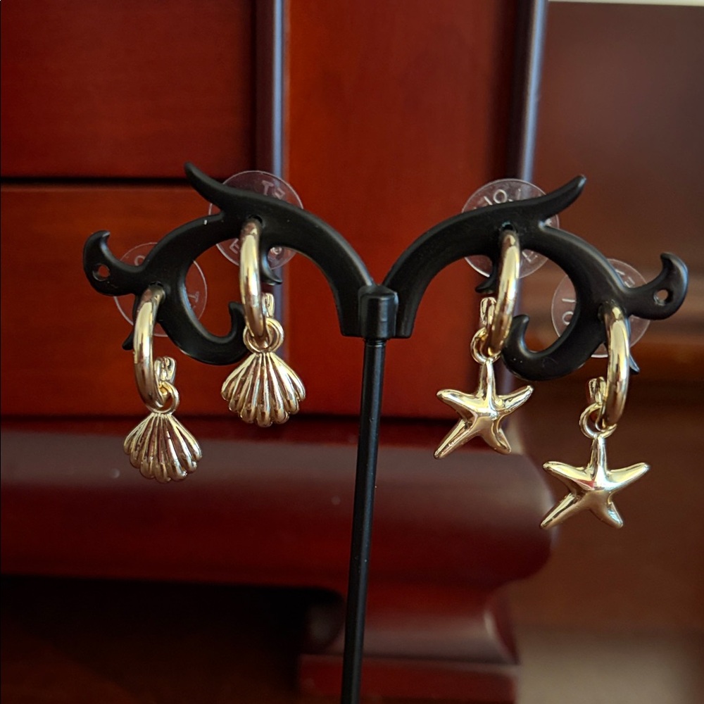 LOFT Gold Shell and Starfish Earrings #300